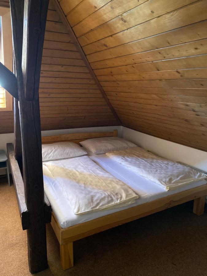 Hotel Praded Rymarov Rýmarov Exterior foto